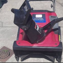 Toro snowthrower