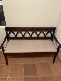 NEW!! SOLID WOOD STORAGE BENCH