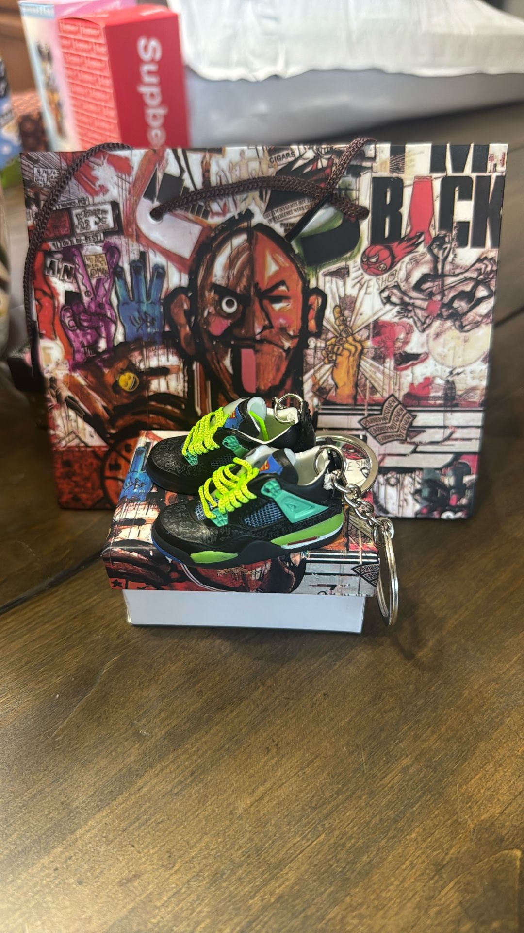 Dorenbecher Jordan 4 Keychains W/gift Bag