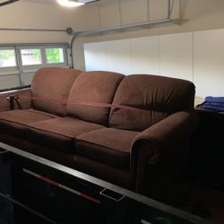 Couch With Pull Out Bed