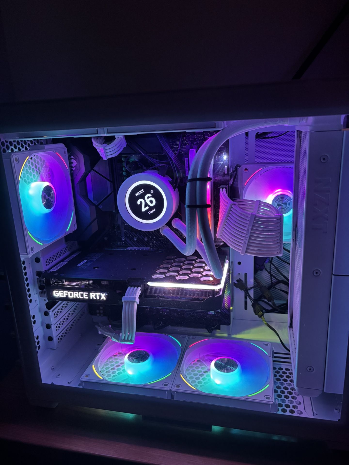 GAMING PC, MONITOR, KEYBOARD AND MOUSE