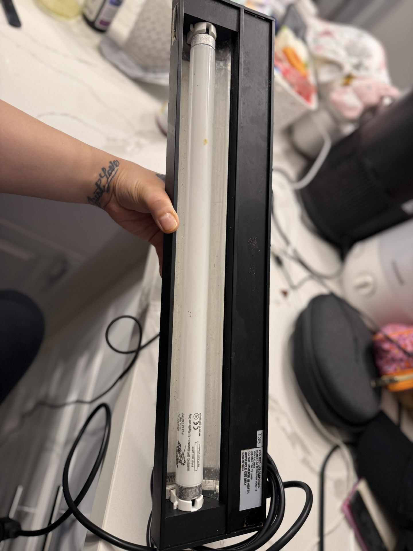 UVB RADIATION LIGHT FOR REPTILE