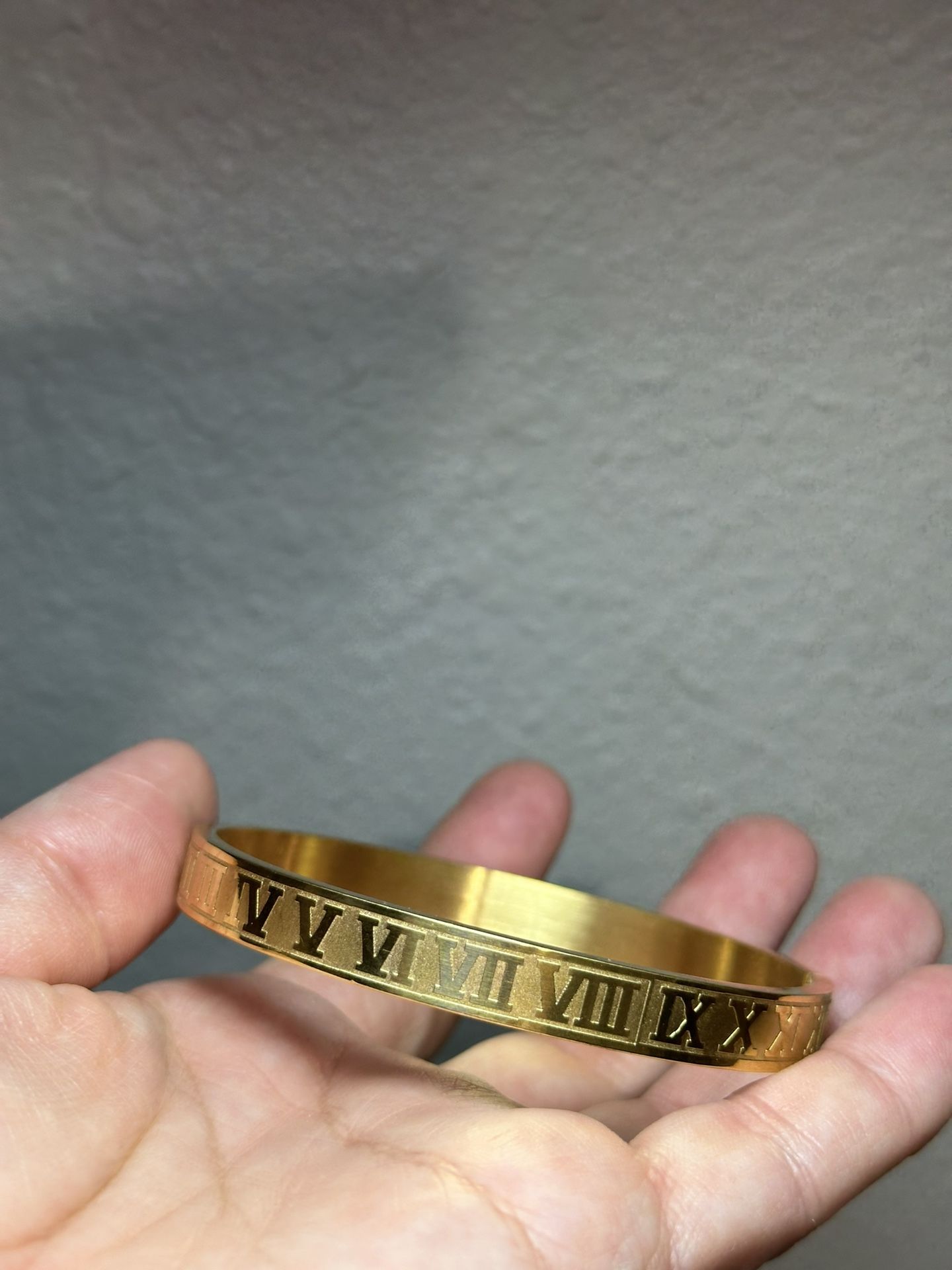 18kt Gold Plated Roman Numerals Bracelet New In Package