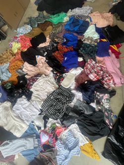 Huge Bags of Men’s and Woman’s Clothing Accessories And Shoes