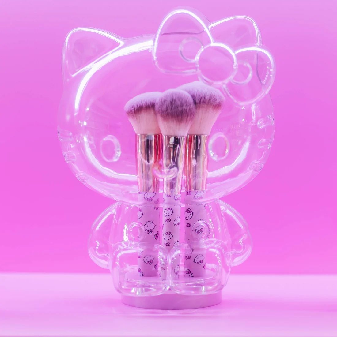 Impressions Hello Kitty Makeup Brush Set 