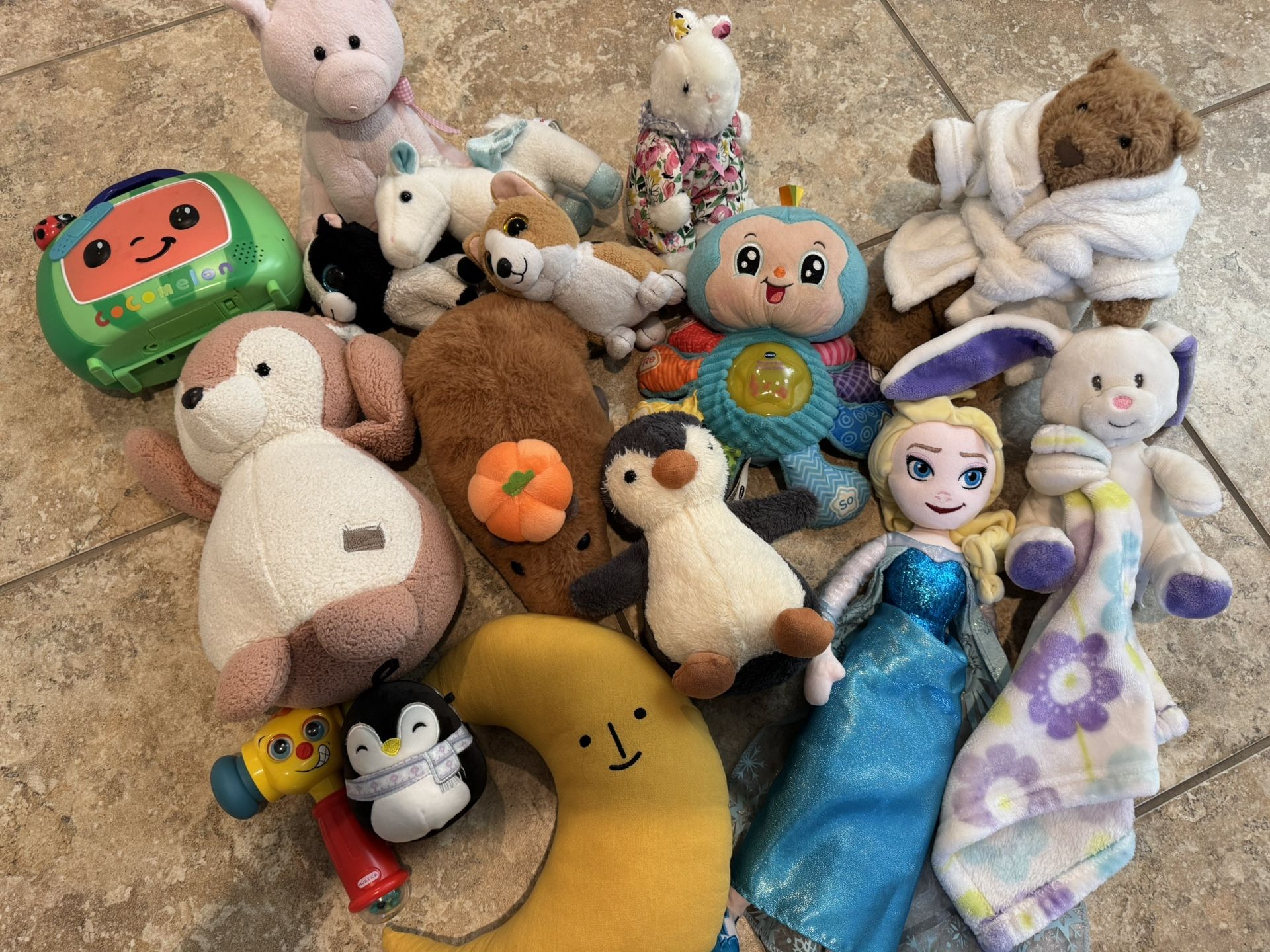Kids stuffed animals toy bundle