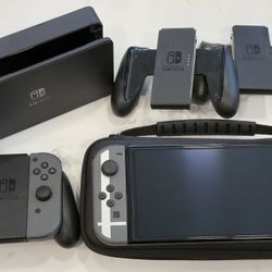 Nintendo Switch OLED Bundle 
