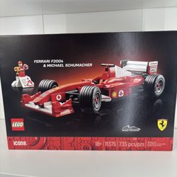 LEGO Icons 11375 Ferrari F2004 & Michael Schumacher