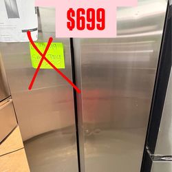 LAST CHANCE SALE REFRIGERATOR