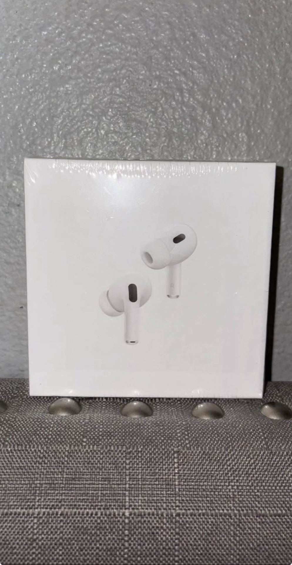 AirPods