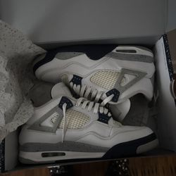 Jordan 4s