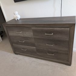 6 Drawer Rooms To Go Dresser