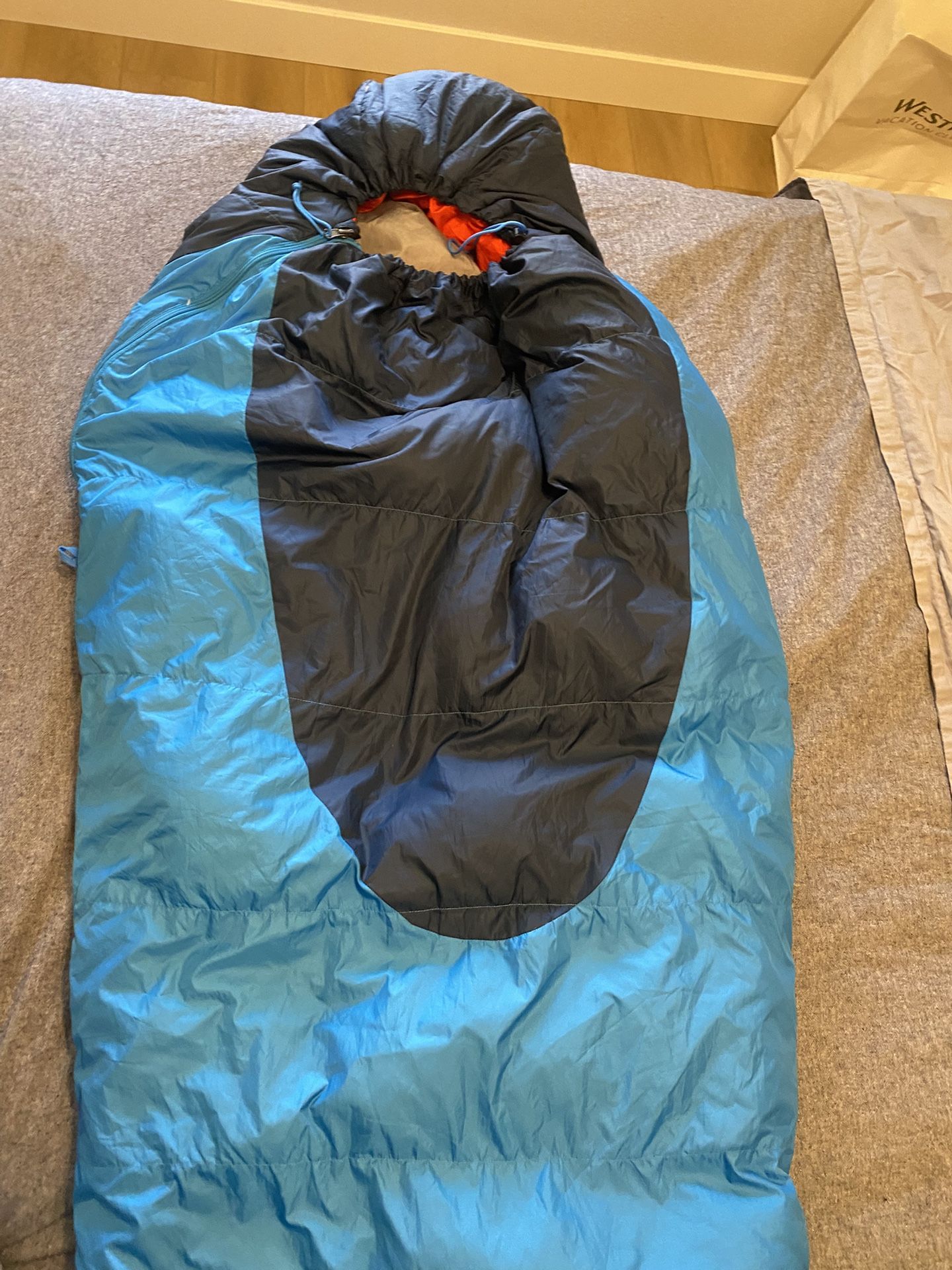 Kelty Cosmic Down 20F Women's Sleeping Bag Blue/Navy