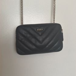 DKNY CROSSBODY