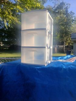 New sterlilte storage Containers with 3 Drawers
