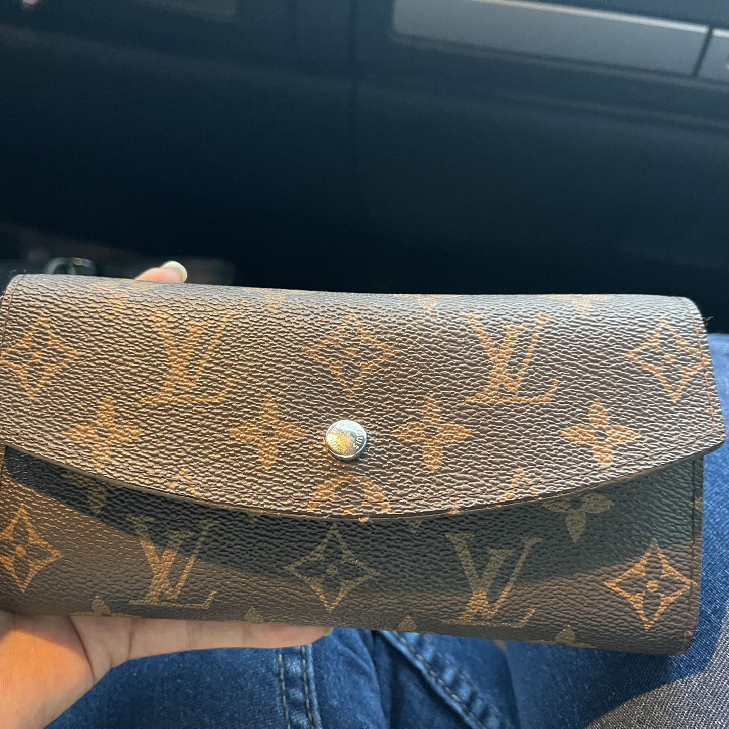 Louis Vuitton Limited Edition Wallet for Sale in Folsom, CA - OfferUp