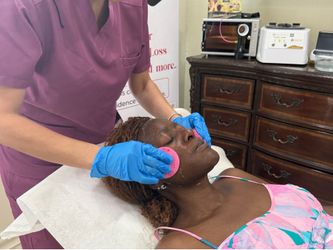 Hydro Facial