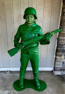 Costume