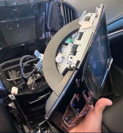 Cadillac CUE Screen ATS XTS CTS ESCALADE SRX