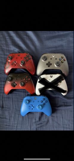 Xbox One Controllers