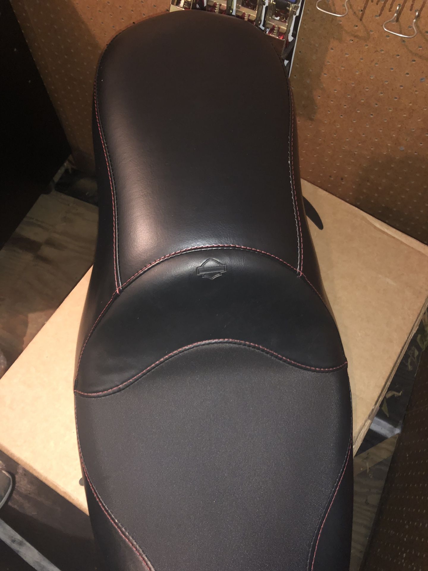 Harley Davidson Motorcycle seat reupholstered fits Dyna 2000-2005