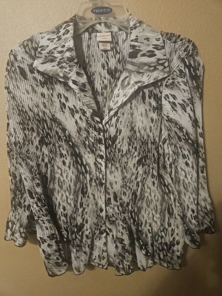 Covington Women’s Black White Sheer Accordian Cardigan Blouse Size Petite Large