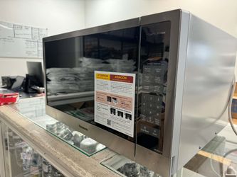 New Panasonic NN-SN97JS 2.2 Cu. Ft. Microwave with Sensor Cooking