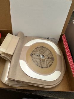 Colostomy Bags and adapt cera ring