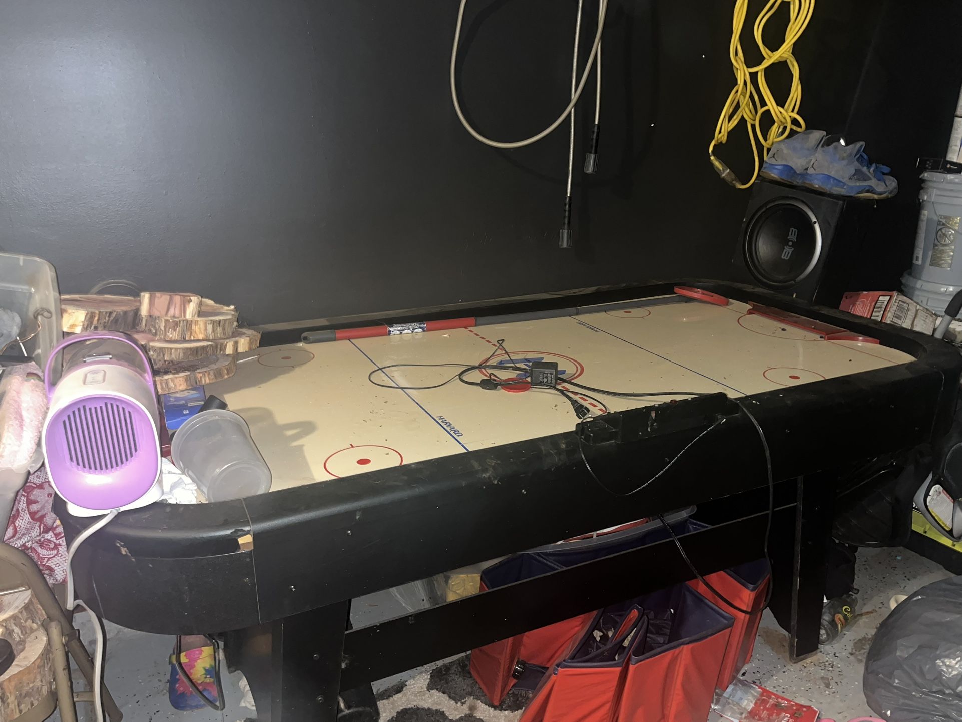 Air hockey Table