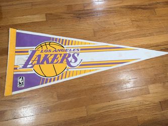 Vintage 1992 Los Angeles Lakers NBA Full-Size Felt Pennant 30” Licensed