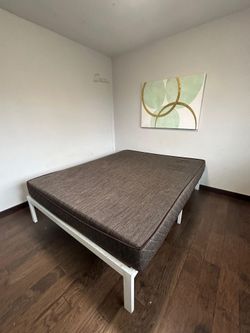 Queen size mattress with metal frame