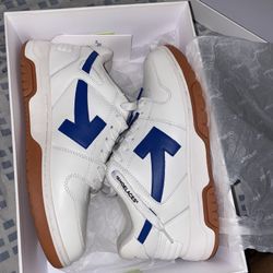 OFF WHITES “OUT OF OFFICE”