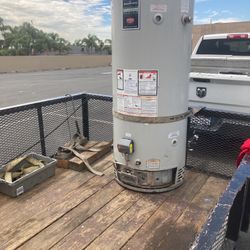 Bradford and White 75 Gallon Water Heater for Sale in Rialto, CA - OfferUp