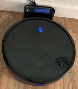 New Battery!-Eufy Robovac Vacuum 11S With Remote