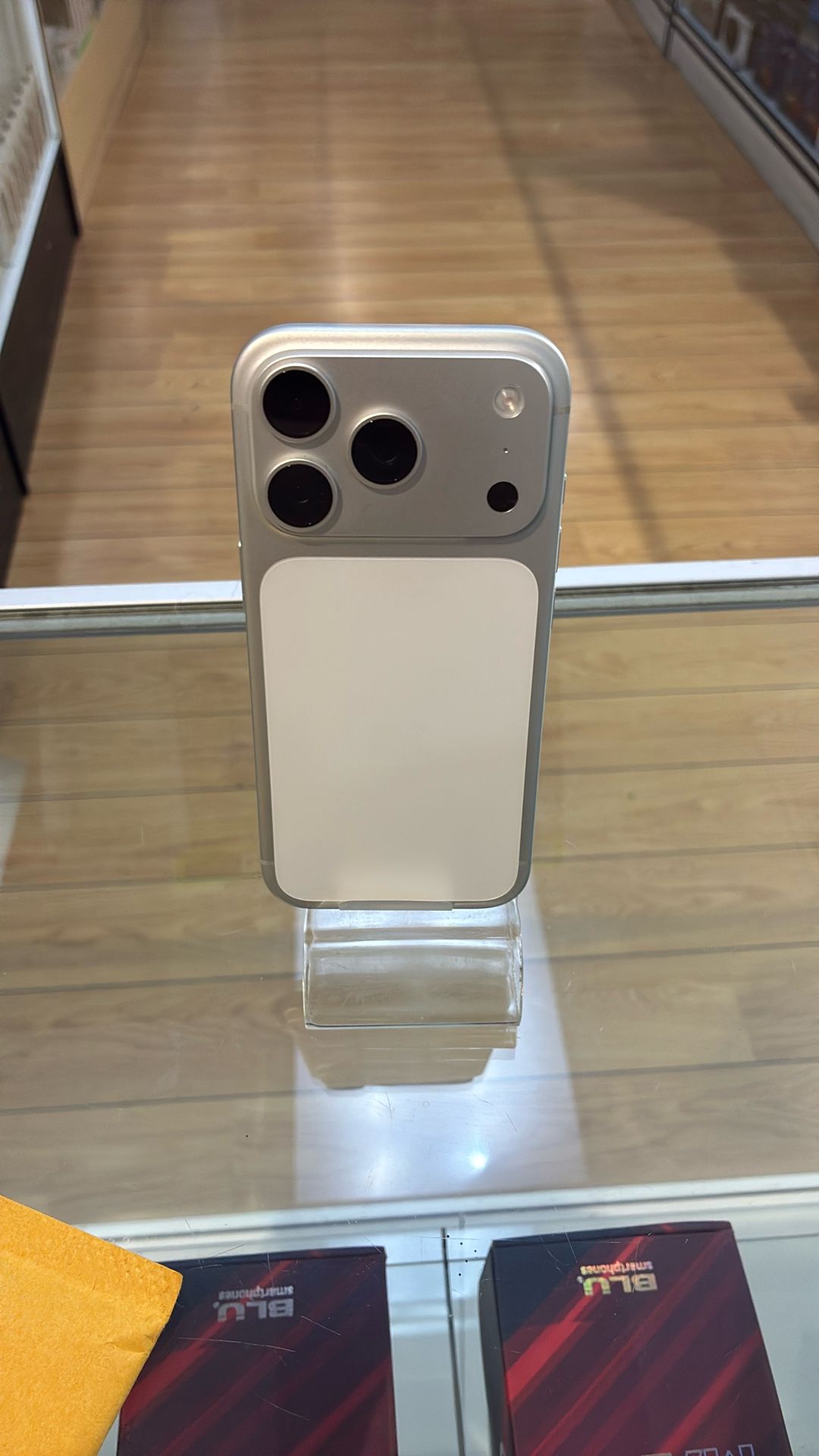 iPhone 17 Pro 256gb Unlocked Any Carrier / Liberado De Compania 