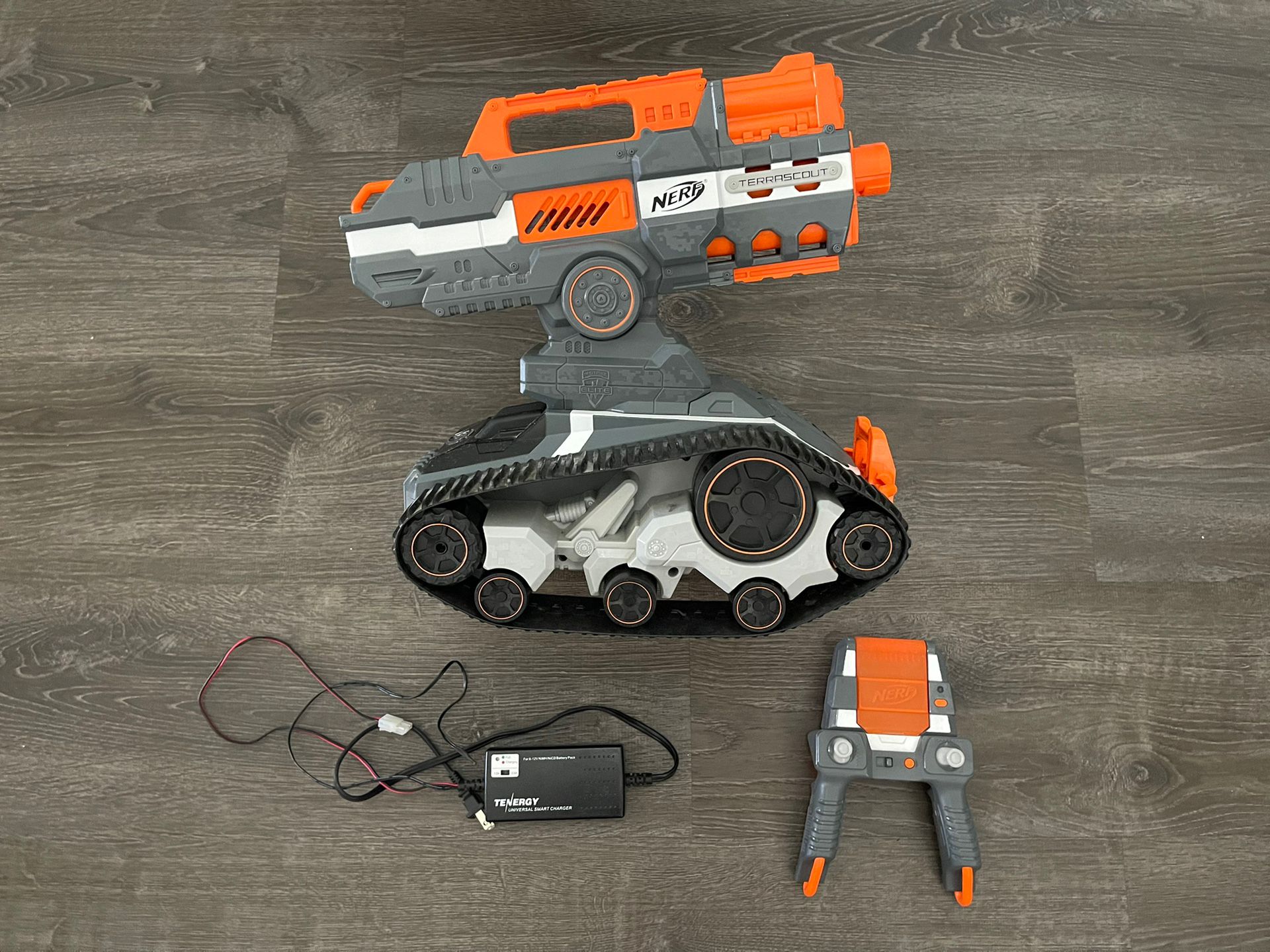 Nerf Terrascout Recon Toy RC Drone N-Strike Elite Blaster