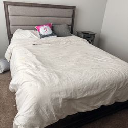 Full Size Bed with Frame