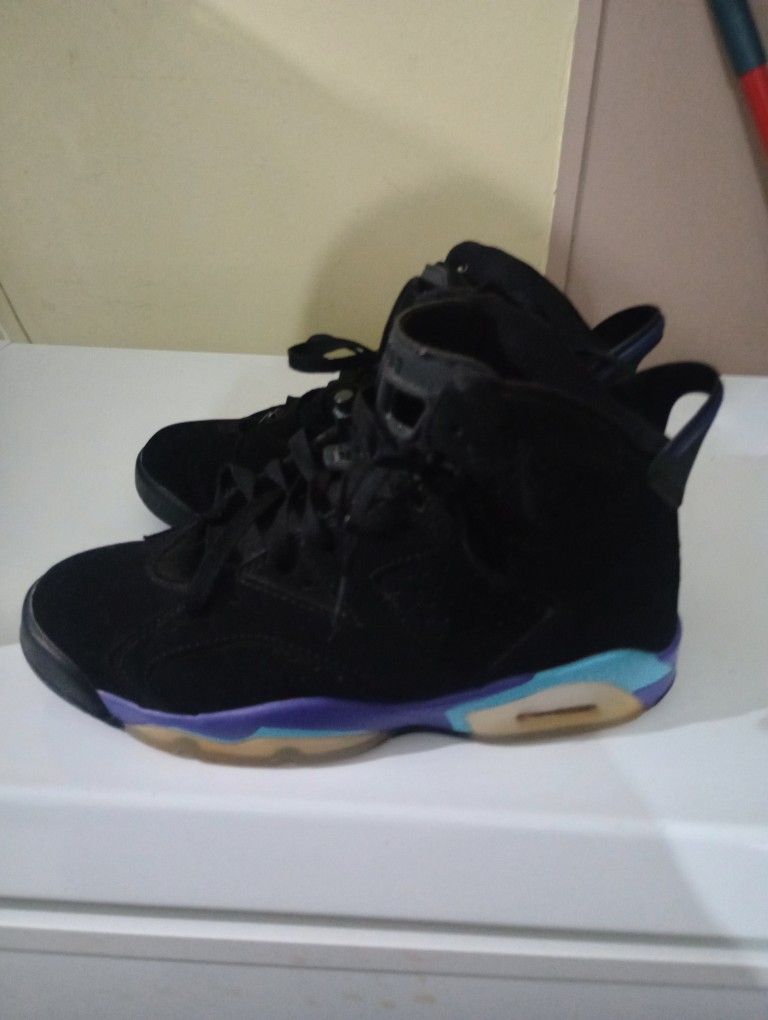 Jordan 6s Size 8 And A Half