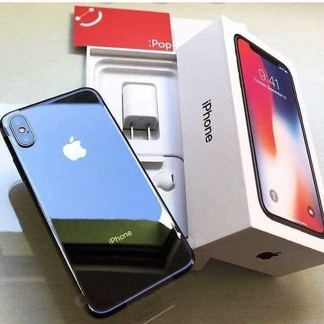 iPhone X, Factory Unlocked, Excellent Condition. Like New