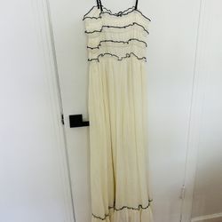 Women dresses medium 