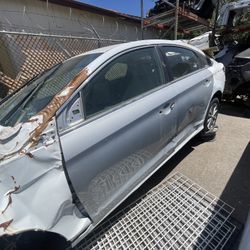 2019 Hyundai Sonata SELLING ALL PARTS