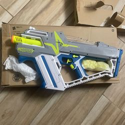 Nerf Hyper Mach-100 Fully Motorized Blaster, 80 Hyper