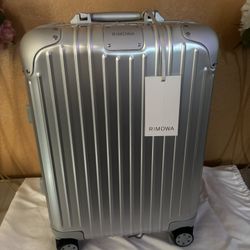RIMOWA CABIN ALUMINUM SUITCASE 