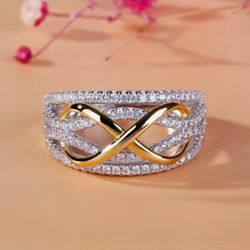 *NEW*UNIQUE LOVE DESIGN SILVER & GOLD PLATED. ENGAGEMENT BAND LUXURY ACCESSORIES HOT TREND ETEMITY JEWELRY PARTY GIFTS .SIZE: 7.5*WEIGHT: 4.8 GRAMS.*
