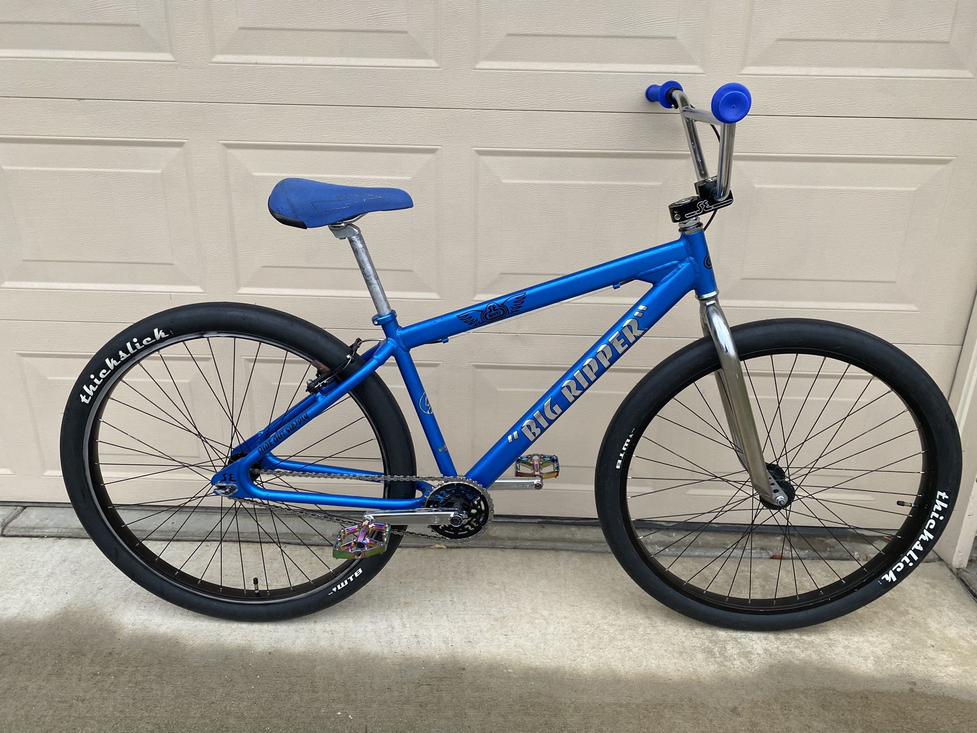 SE Racing CG Big Ripper BMX Wheelie Bike Great condition New Tires New Pedals