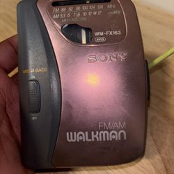 Sony walkman (no headphones)