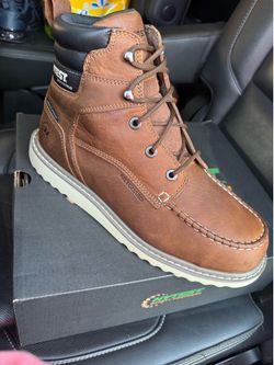 Steel toe boots