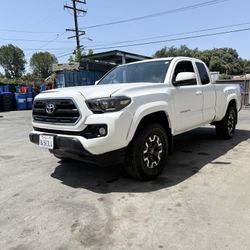 Tacoma 4x4 Chevy F150 Nissan dodge Ram Silverado Toyota 