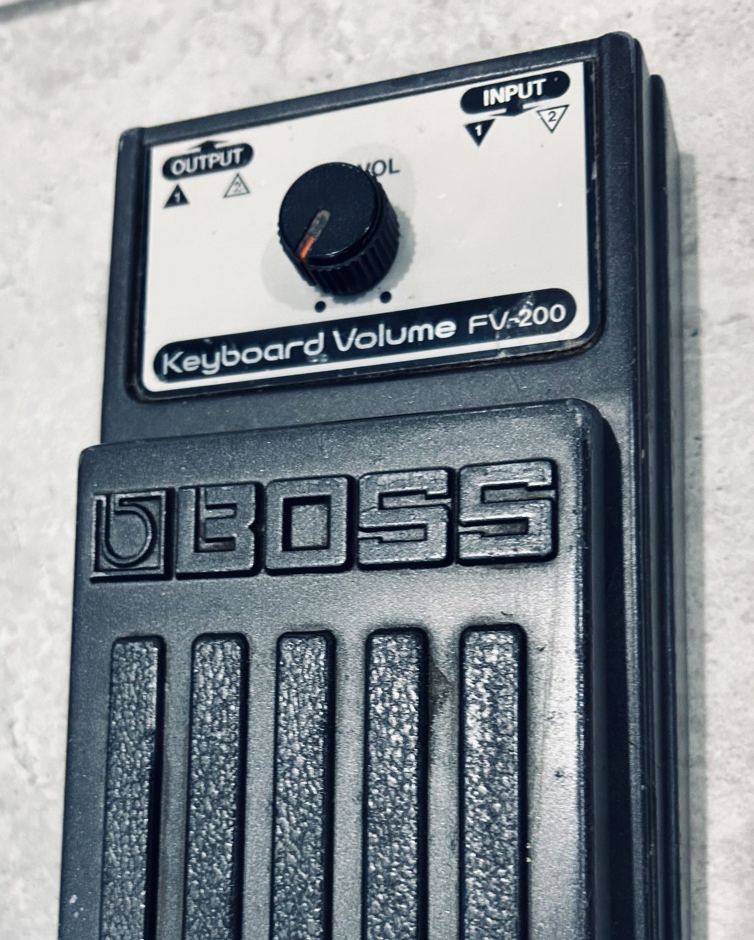 BOSS FV-200 Volume Pedal For Keyboard, Guitar Etc.