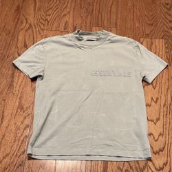 Essentials T Shirt